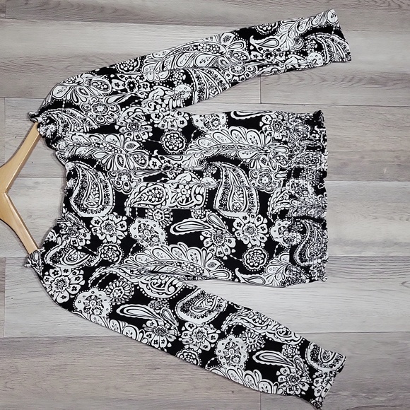 Tommy Hilfiger Womens Large Paisley Blouse Long Sleeve Smocked Ruffle Stretch - Picture 7 of 8